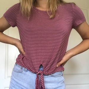 Pink knotted T-shirt